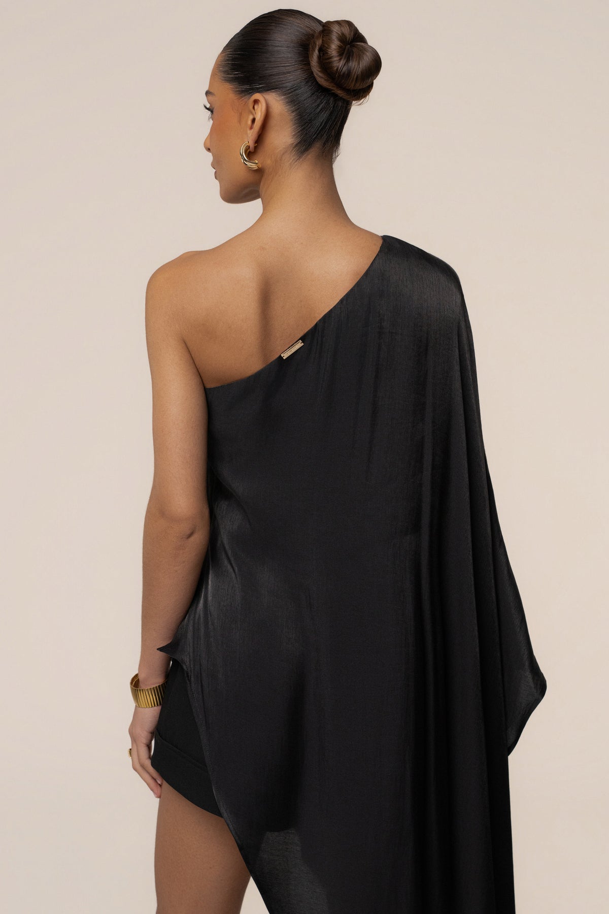 Black Cher Iridescent Top