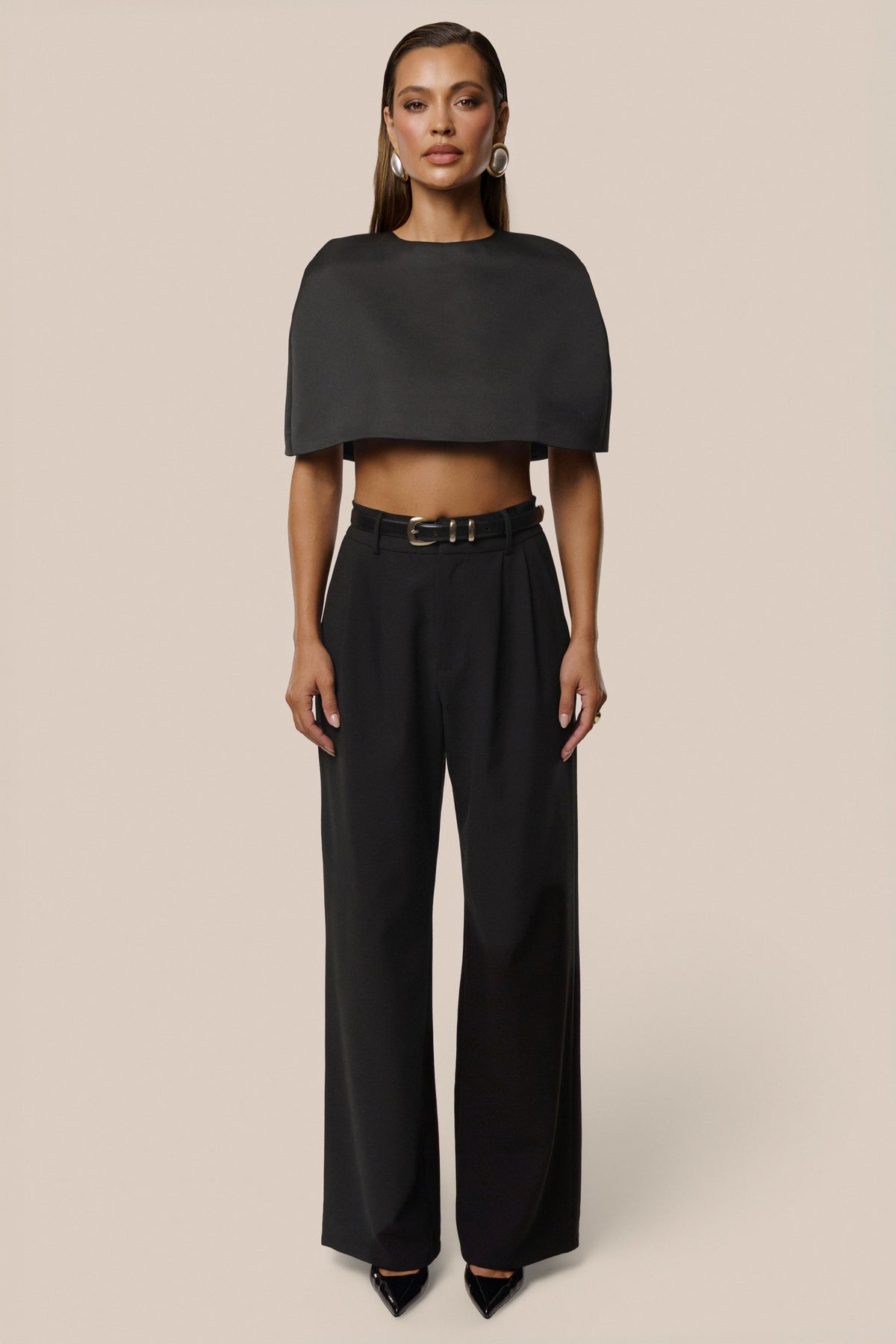 Black Main Event Crop Top